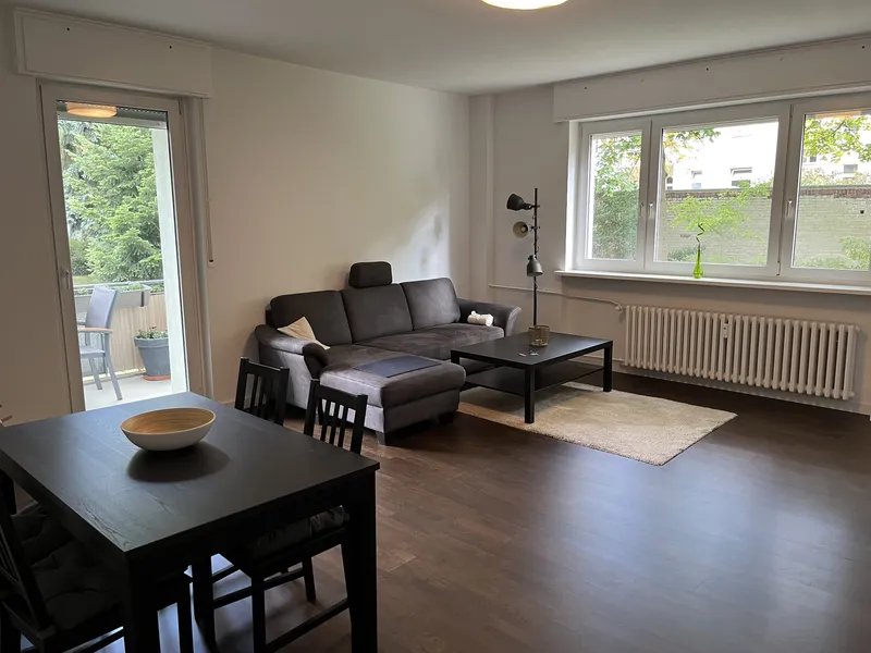 möbliert: Ruhige 2-Zimmer-Wohnung in Berlin Charlottenburg — photo 1
